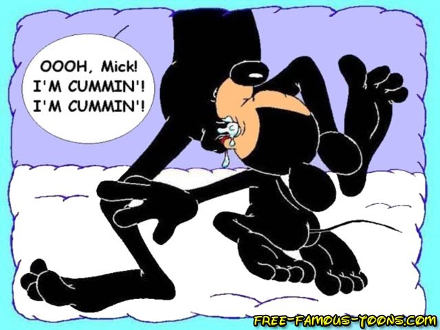 640px x 480px - Mickey Mouse and Goofy orgy - VipFamousToons.com